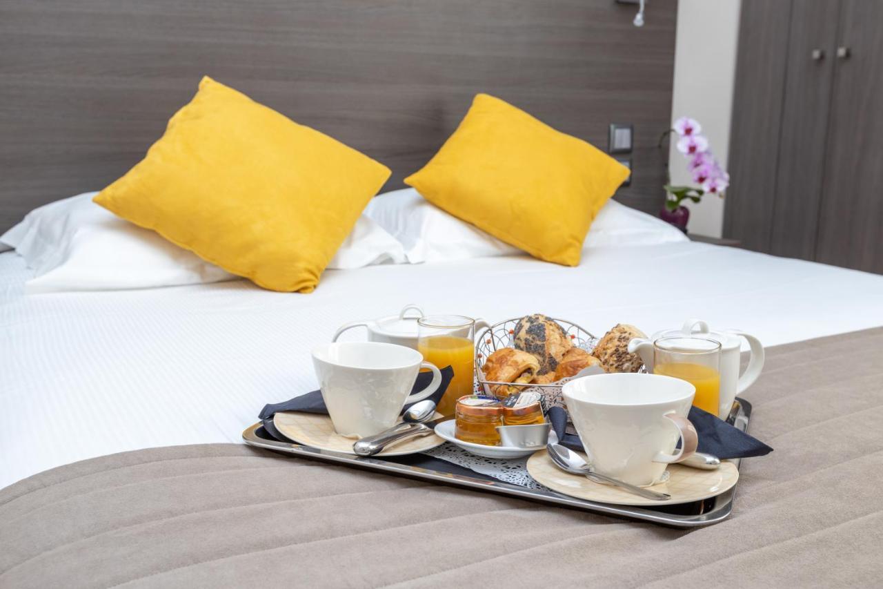 Hotel Le Beaugency Paris Bagian luar foto