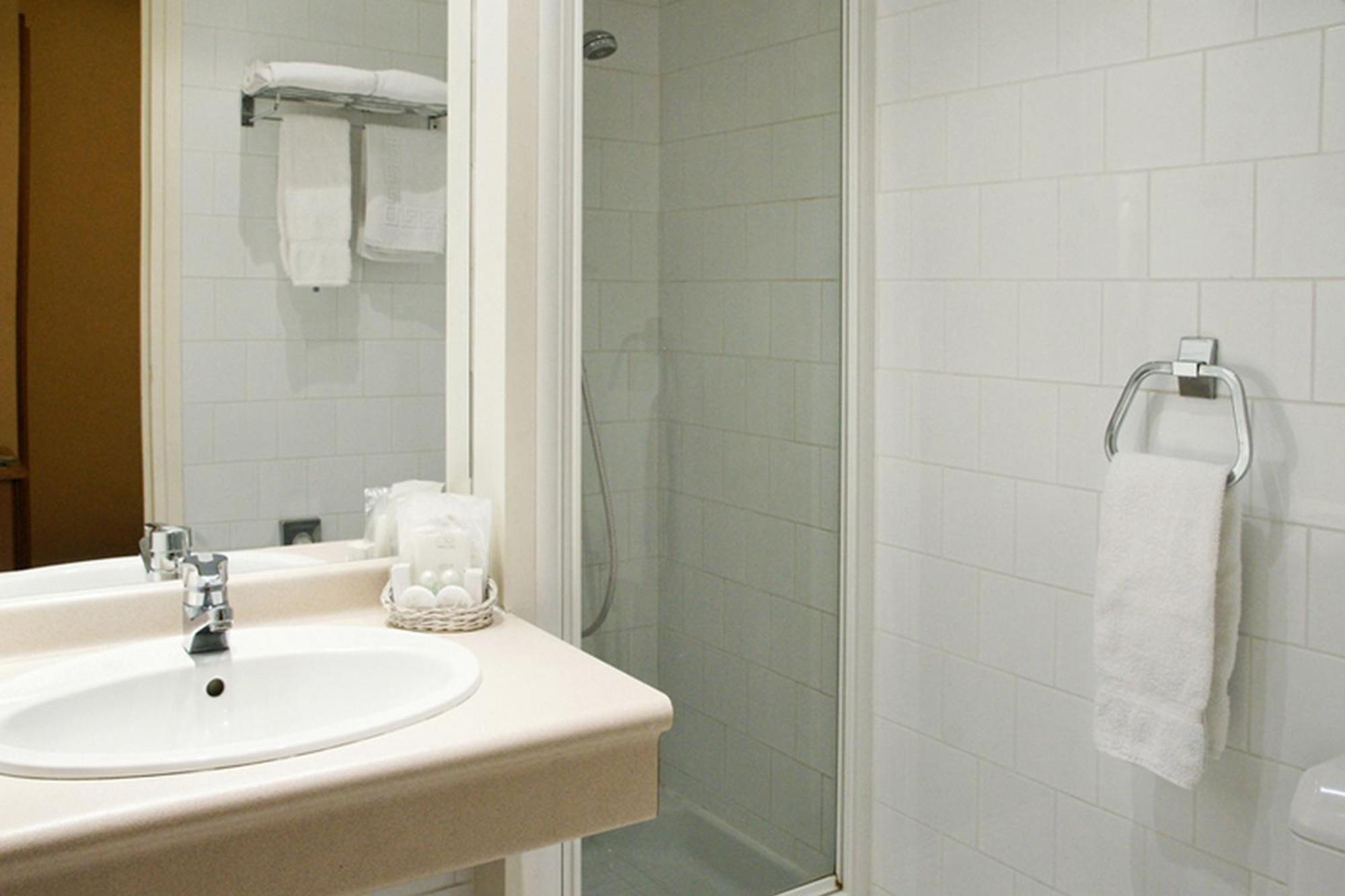 Hotel Le Beaugency Paris Bagian luar foto